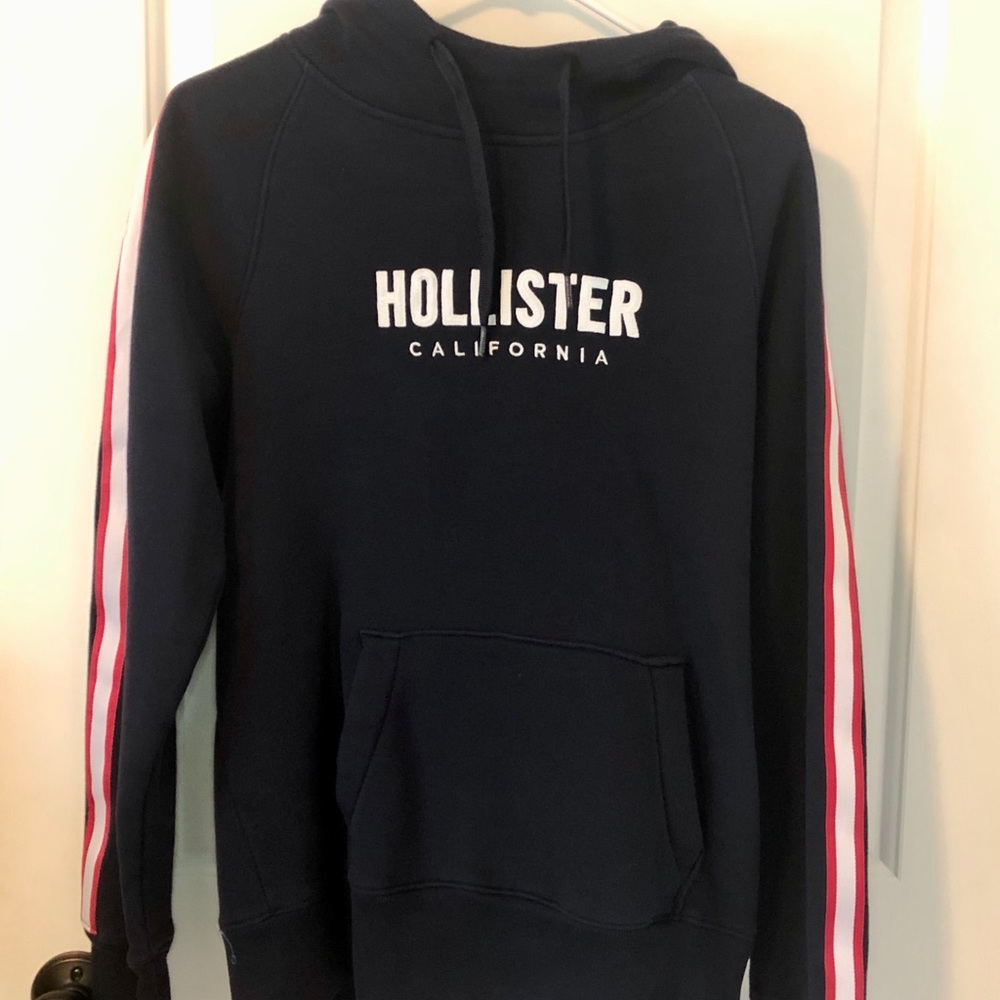 🐶hollister hoddie🐶